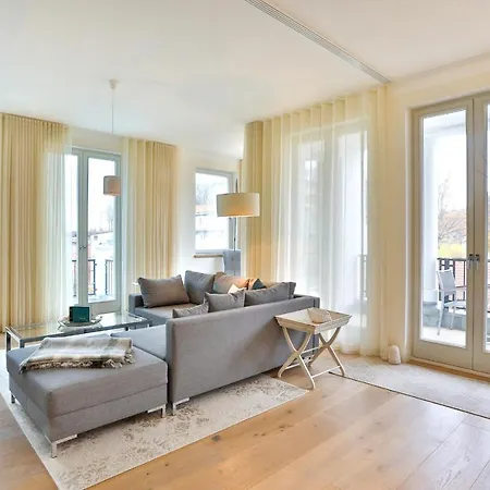 Apartman First App 32 *